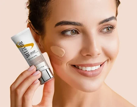 donna con SPF colorata Melicor